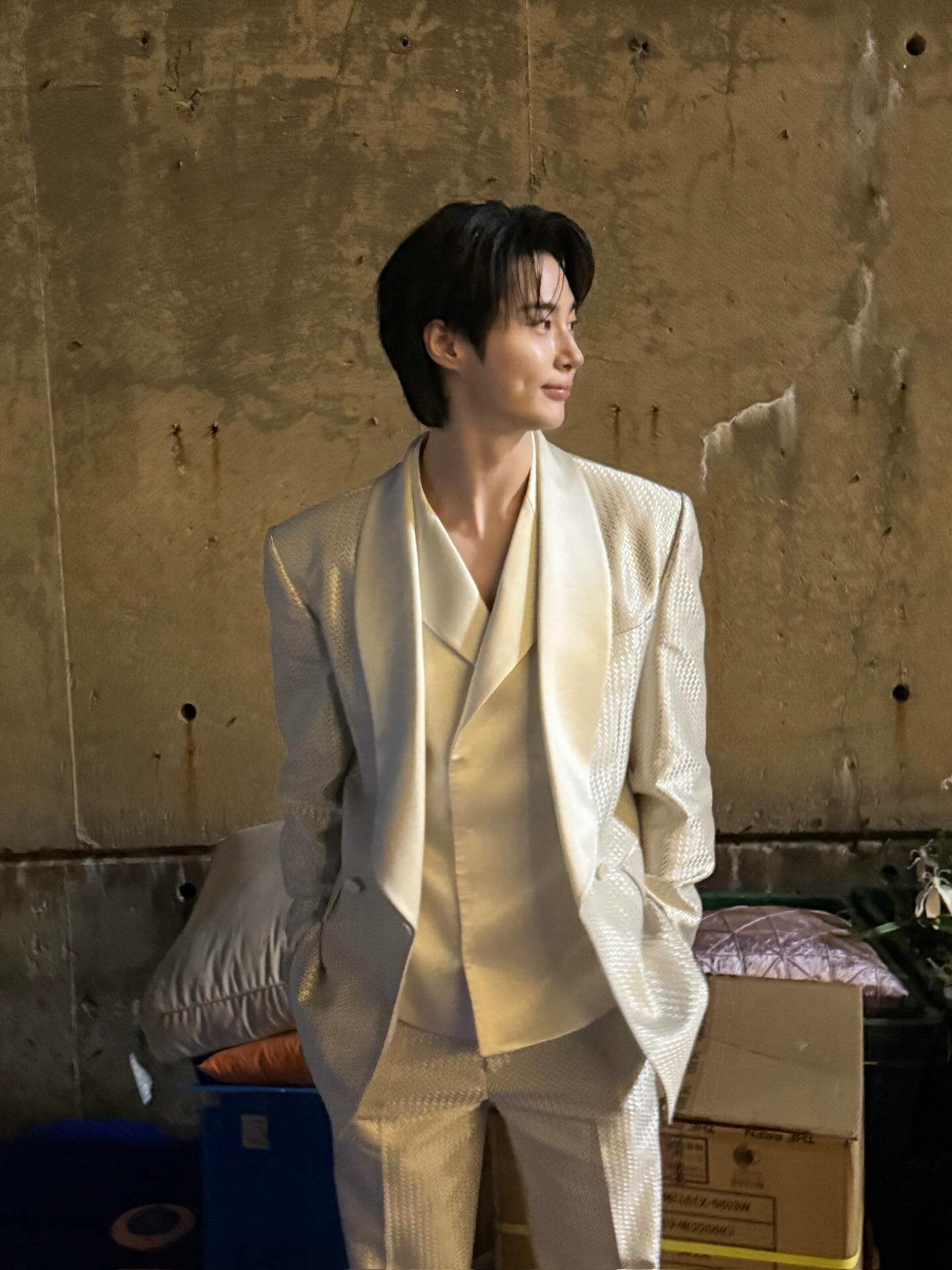 ประวัติ ผลงาน บยอนอูซอก
