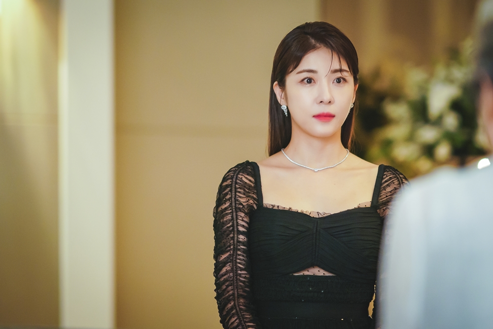 Curtain Call (พลิกบทบาททายาทหมื่นล้าน)
