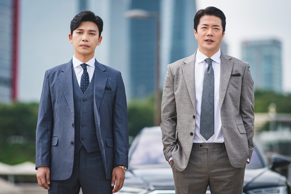 Curtain Call (พลิกบทบาททายาทหมื่นล้าน)