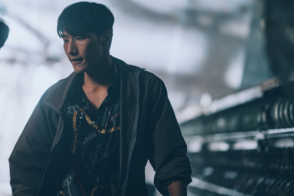 Curtain Call (พลิกบทบาททายาทหมื่นล้าน)
