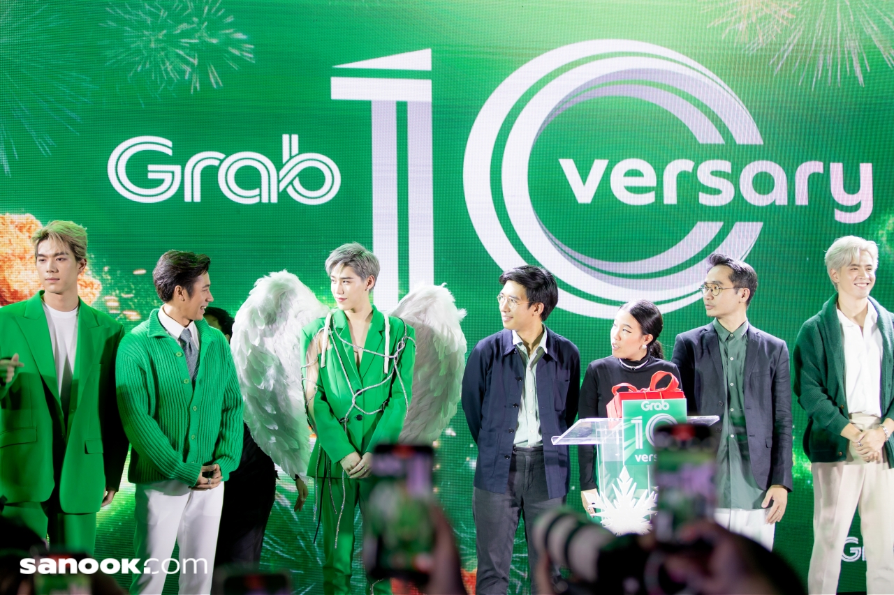 Grab 10versary