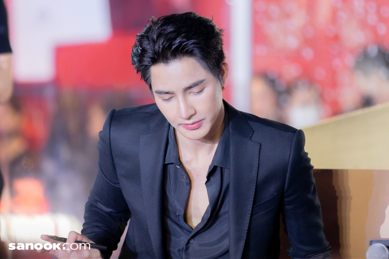 เอิร์ท พิรพัฒน์ SI PASSIONE