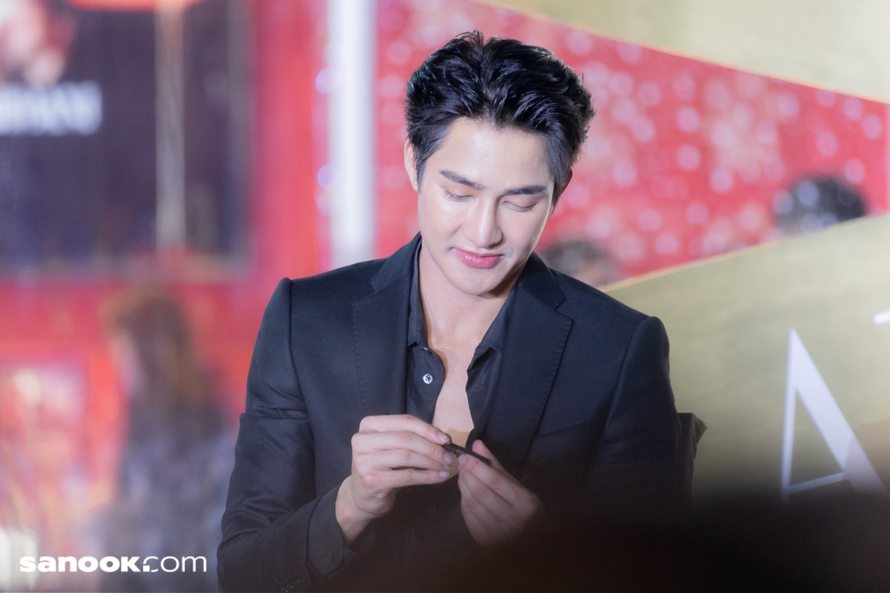เอิร์ท พิรพัฒน์ SI PASSIONE