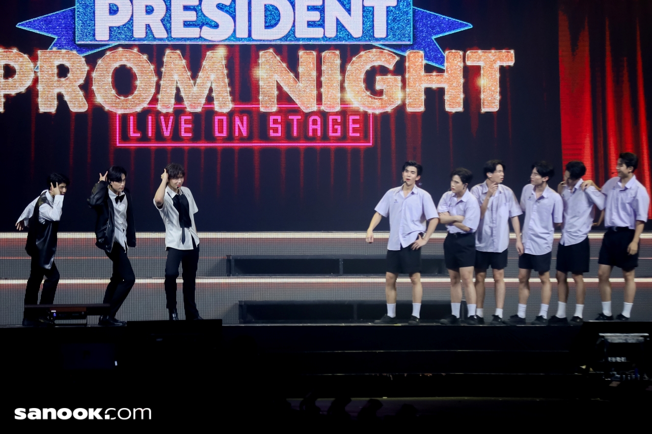 รีวิว my school president on stage