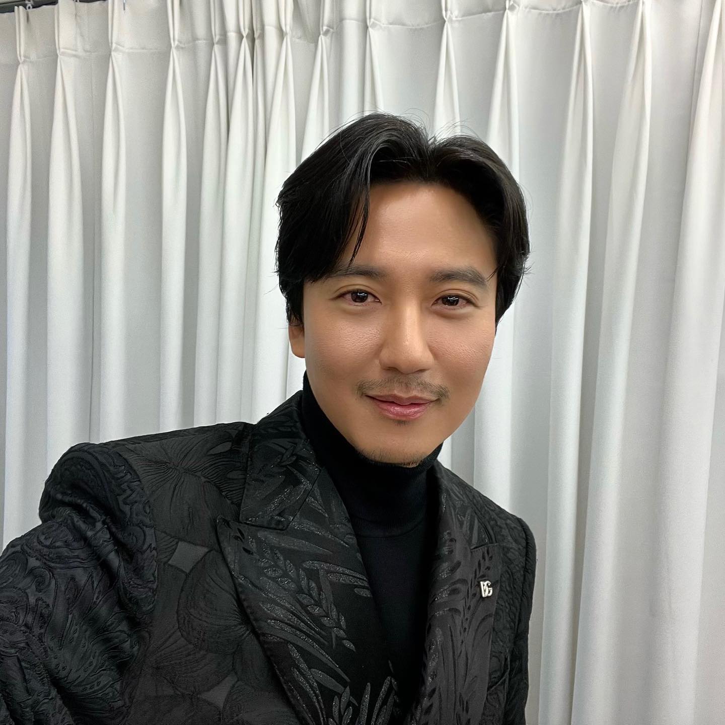 คิมนัมกิล (Kim Nam-gil)