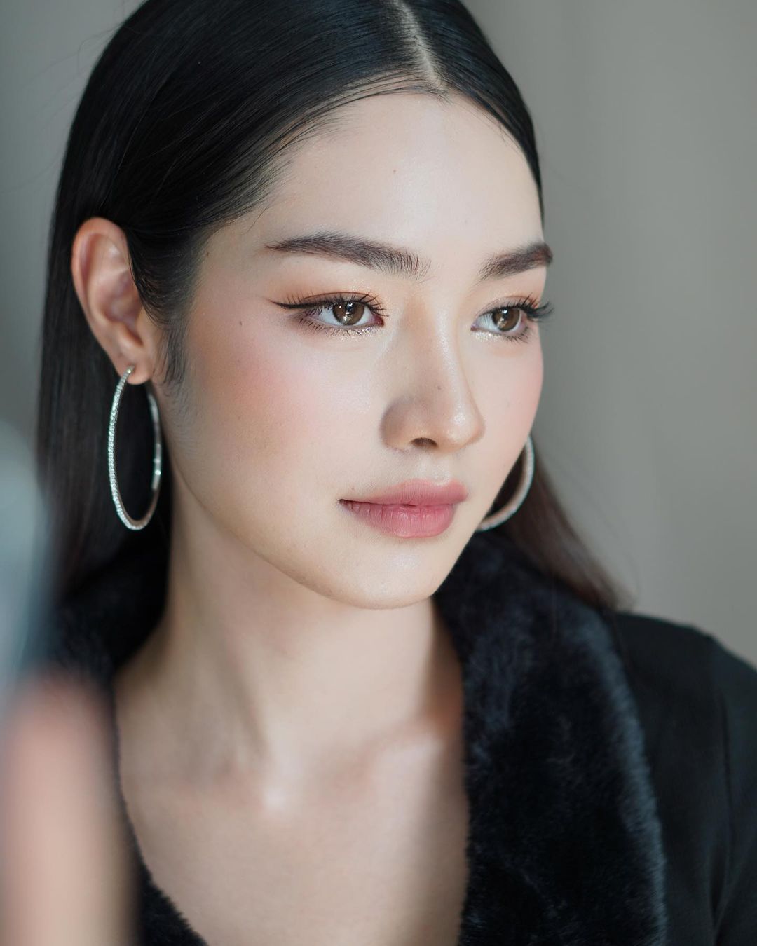 เมื่อตะวันลับฟ้าก็จะเป็นเวลาของดวงดาว ริว มิ้นท์