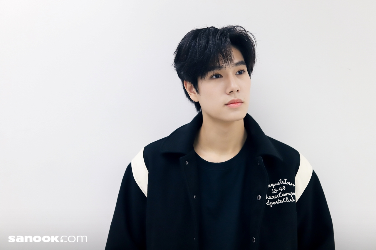 Sanook Star of The Month - ภูวินทร์ 