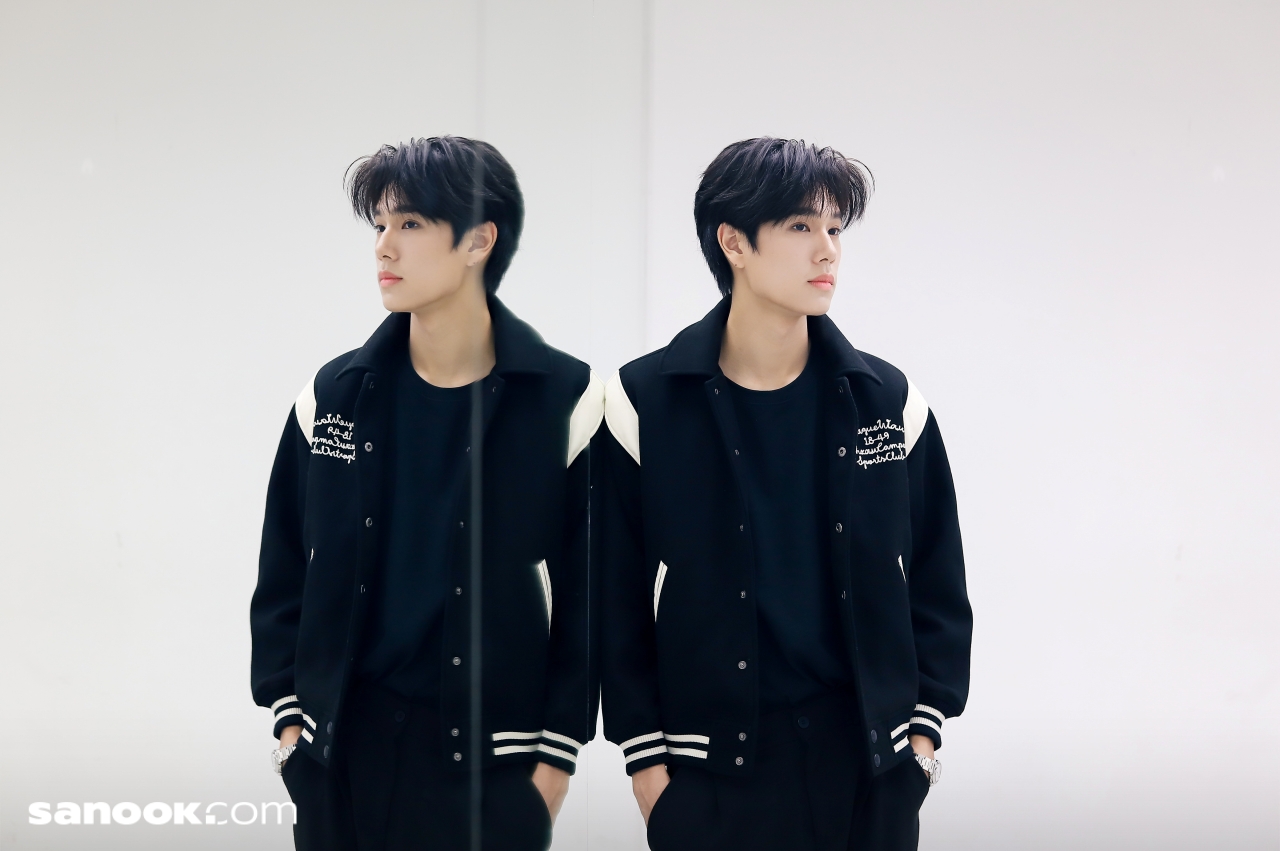 Sanook Star of The Month - ภูวินทร์ 