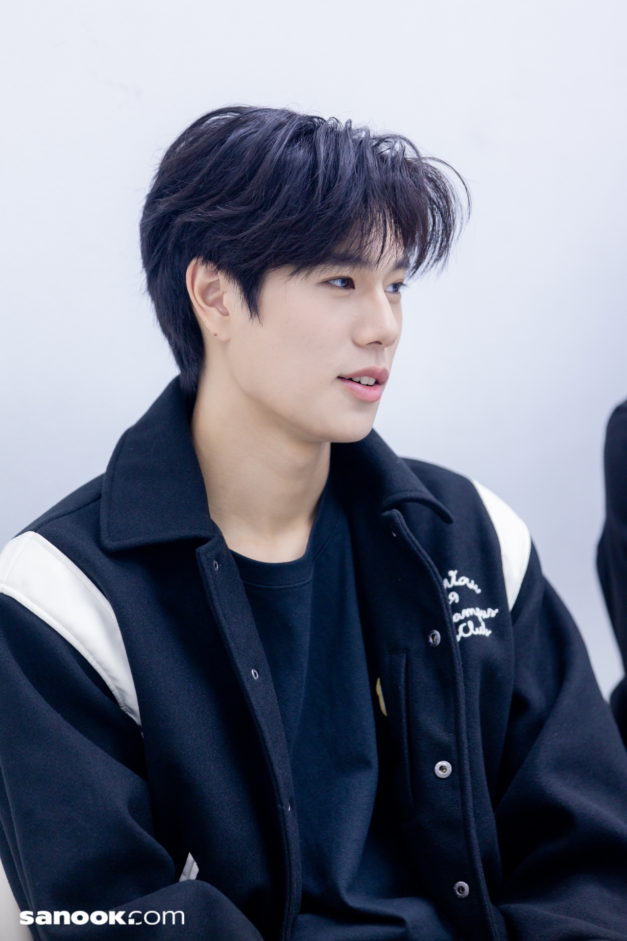 Sanook Star of The Month - ภูวินทร์ 