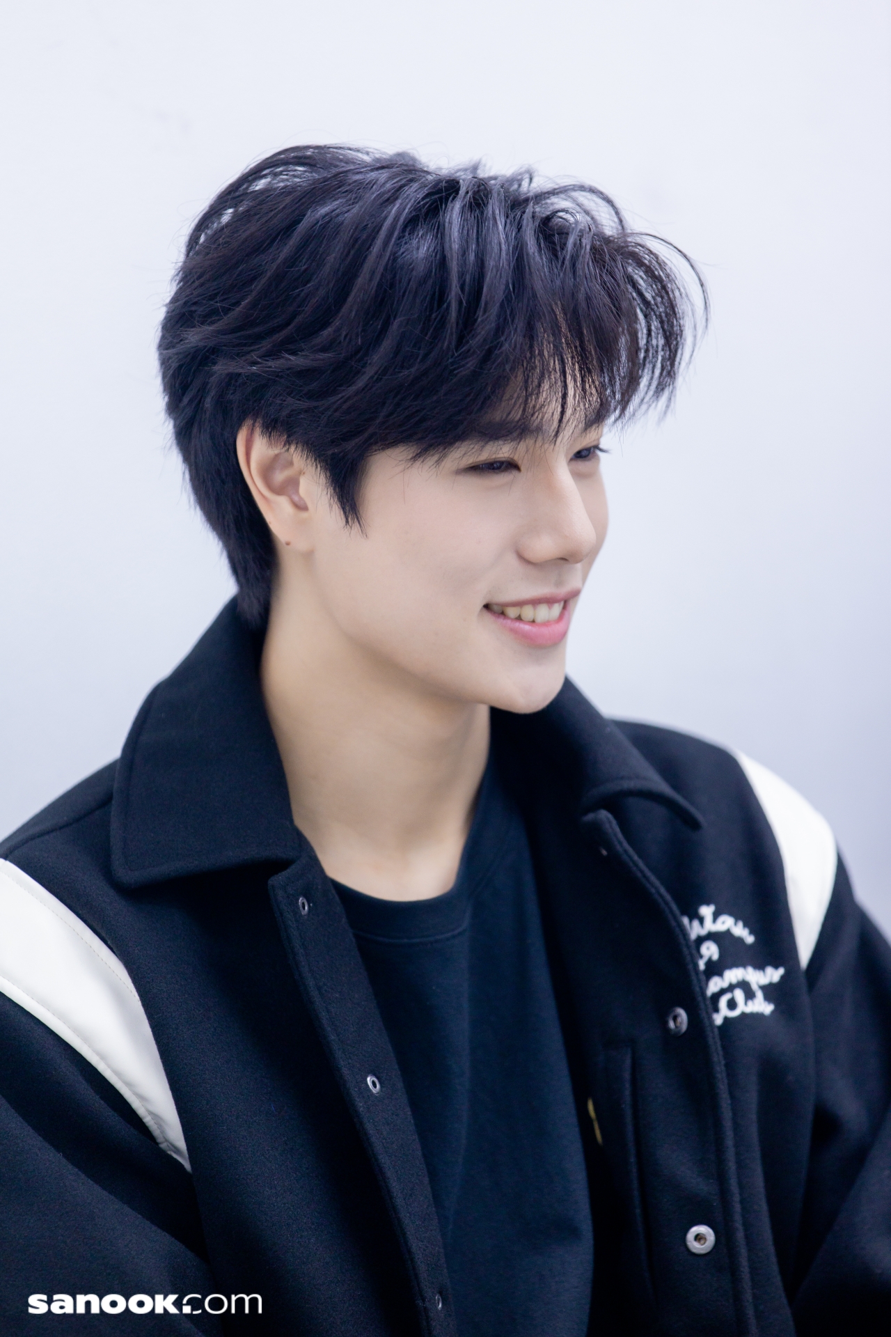 Sanook Star of The Month - ภูวินทร์ 