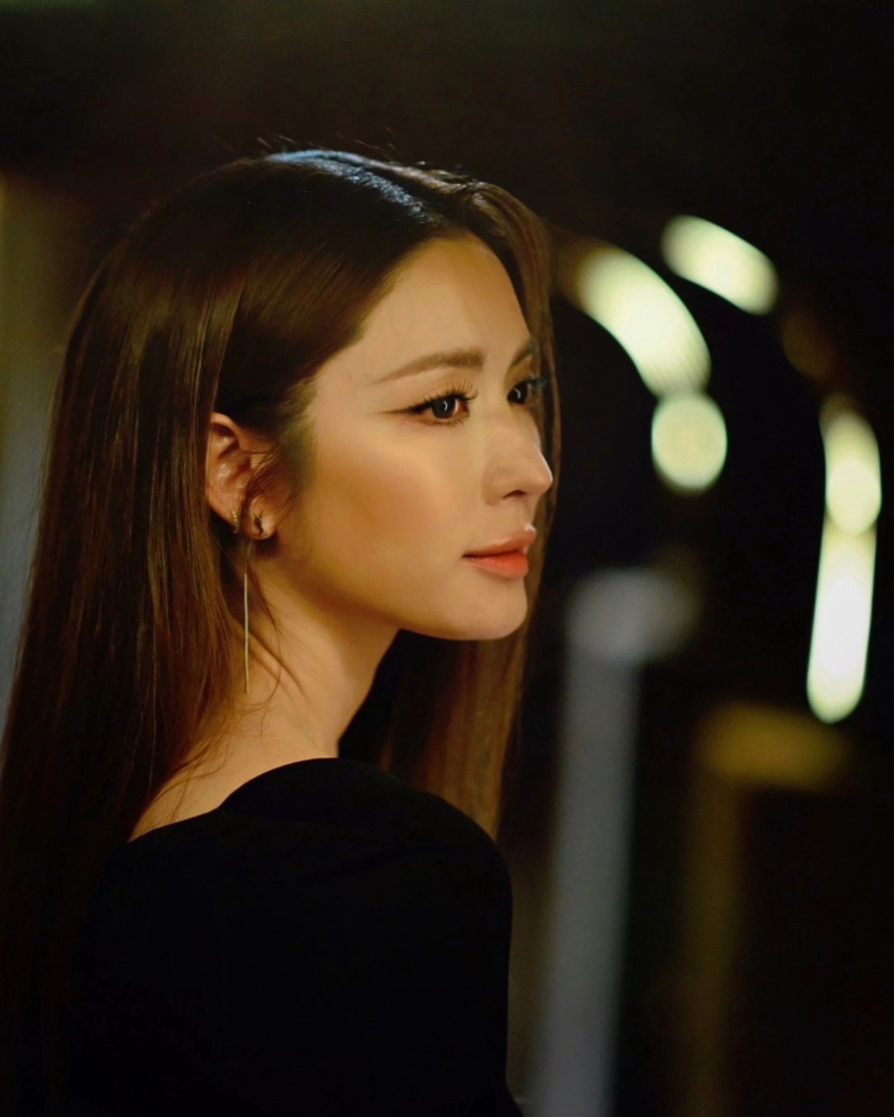 แอฟ ทักษอร สร้างตำนานด่าแรงกว่า เพ้อเจ้อ