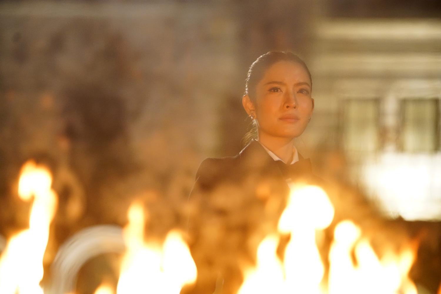 แอฟ ทักษอร สร้างตำนานด่าแรงกว่า เพ้อเจ้อ