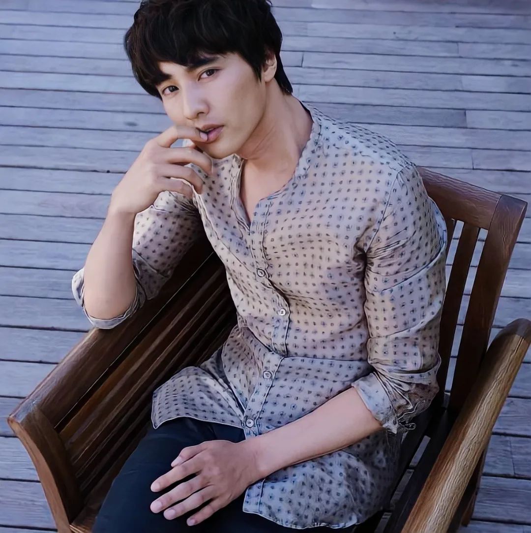 วอนบิน Won Bin