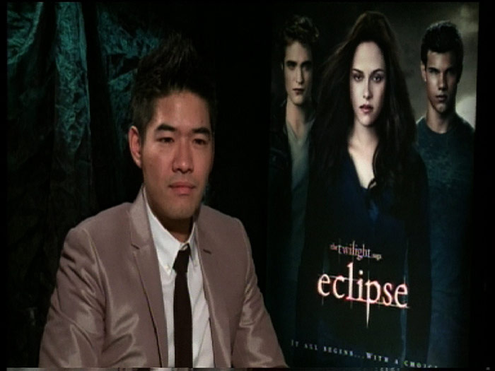 วู้ดดี้เกิดมาคุย บินลัดฟ้าสัมภาษณ์ นักแสดง จากภาพยนตร์ The twilight saga : eclipse