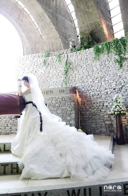 จางนารา (Jang Nara) เผยอัลบั้มภาพชุดแต่งงานในมาดสาวผมสั้น