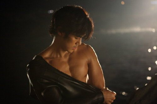 หนังอาชญากรรมสุดระทึก Marine Boy ฉลามหนุ่มผู้อาภัพ