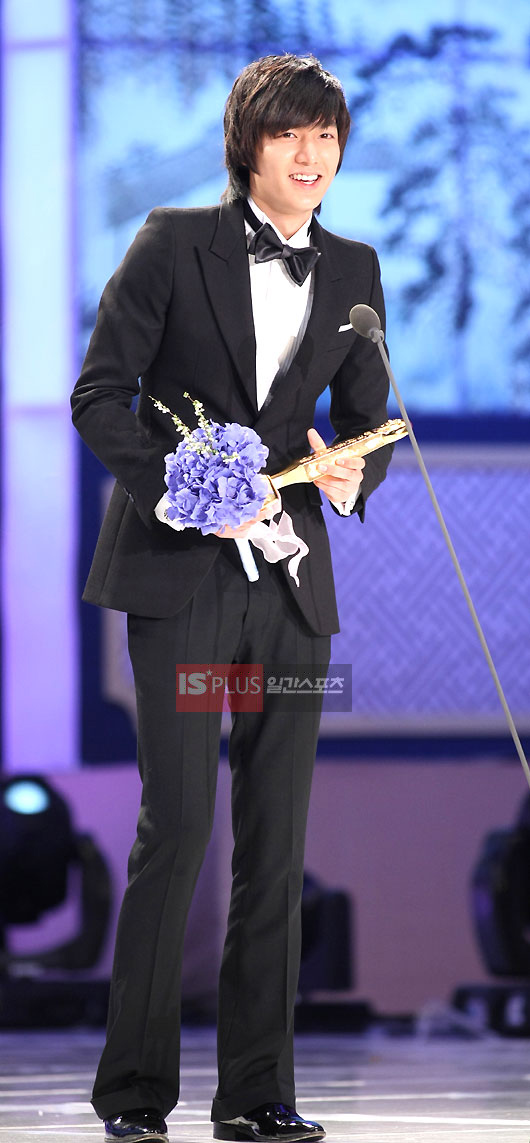 Paeksang Arts Awards ครั้งที่ 45 ผลรางวัลงานคนละคร-ภาพยนตร์สุดยิ่งใหญ่