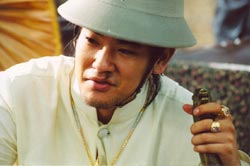 ลีโอ พุฒยอมทิ้งมาดเด็กแนว รับบทพระยาปากแหว่งแสนทะเล้นในคนไฟบิน