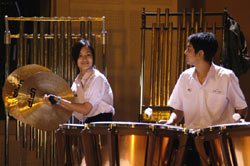 ต่าย-ชุติมา ทุ่มเทหนังเรื่องแรก Seasons Change" ตีฉาบจนมือพอง!!