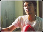 ผู้กำกับจับพระเอก ซุ่มซ้อมมวยไทยน่วม เพื่อเป็นมนุษย์เหล็กไหล