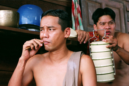 เปลี่ยนลุคส์ 2 ตลกดังจับเท่งกล้อนผม ให้โหน่งเลิกหัวล้าน