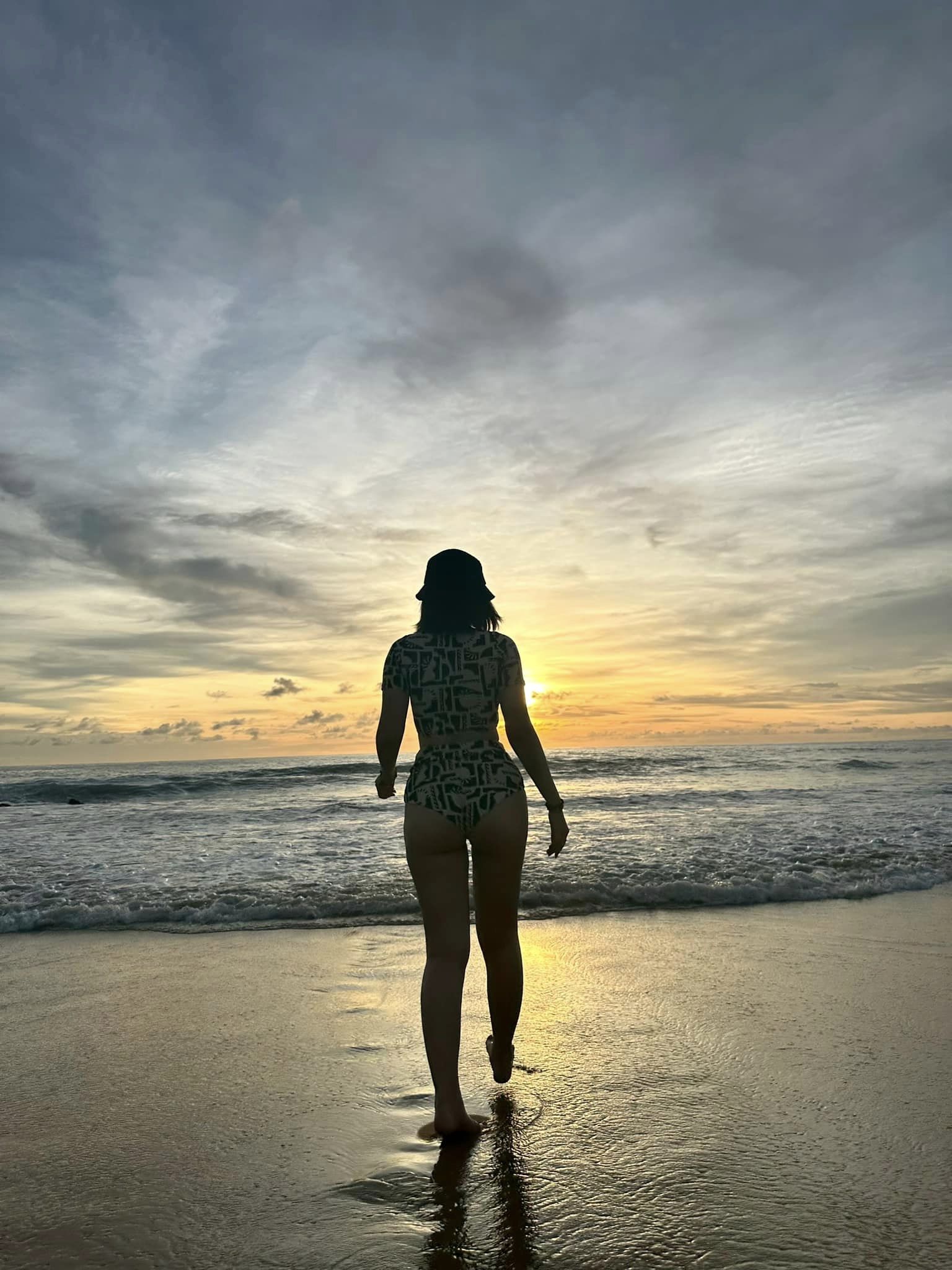 มีนตรา อินทิรา ผลงานแสดง