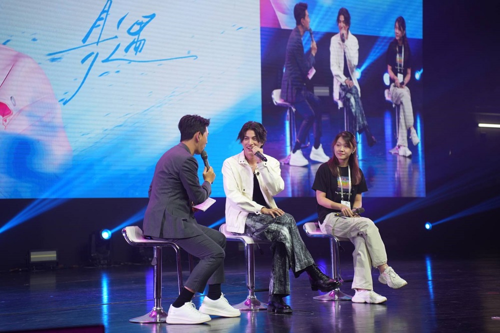 กลัฟ คณาวุฒิ แฟนมีตติ้ง ที่ประเทศจีน