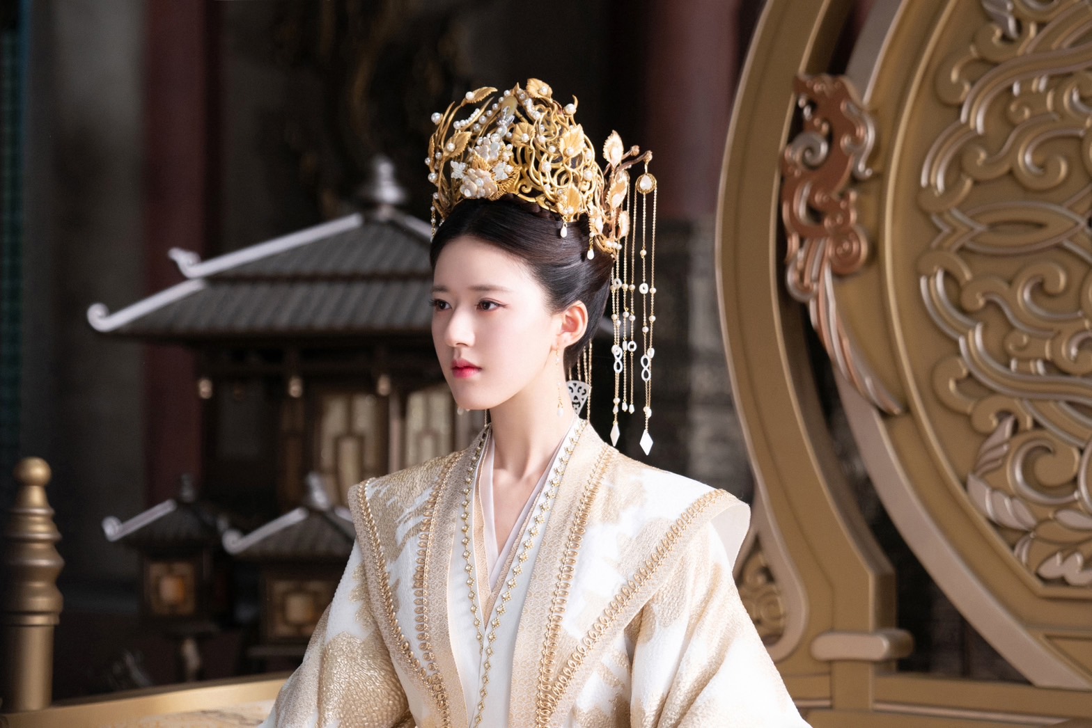 จ้าวลู่ซือ Zhao Lusi