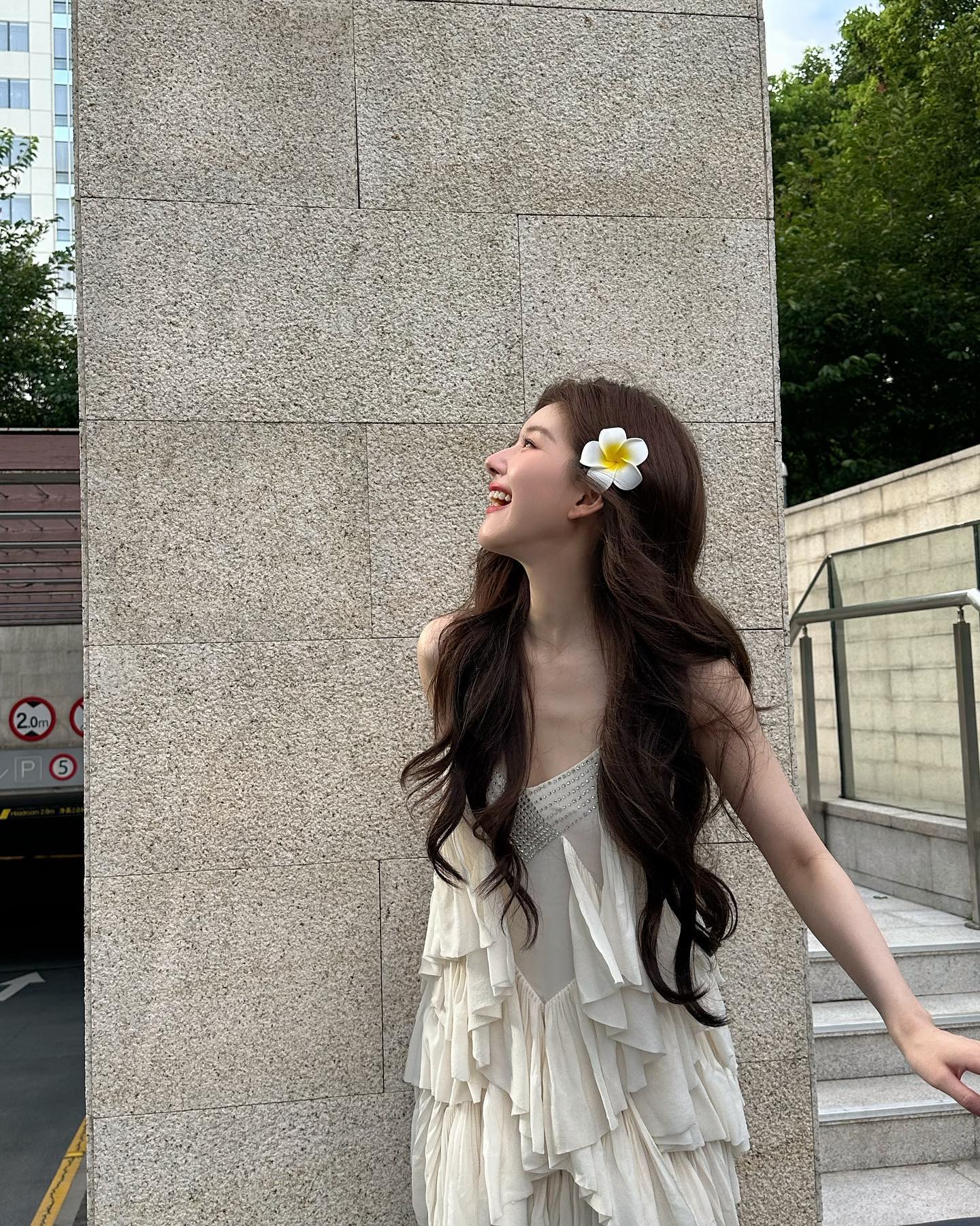 จ้าวลู่ซือ Zhao Lusi