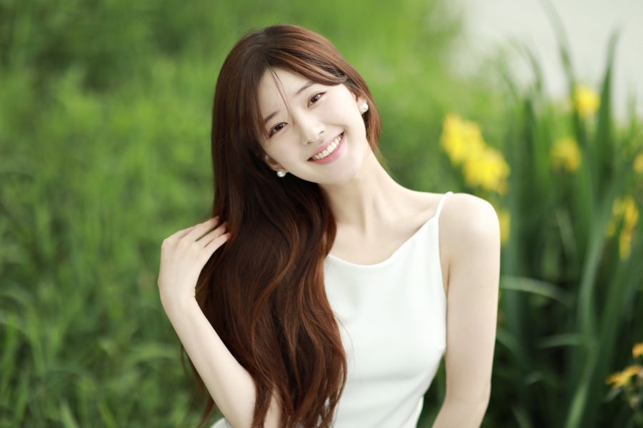 จ้าวลู่ซือ เล่นสงกรานต์ที่ไทย