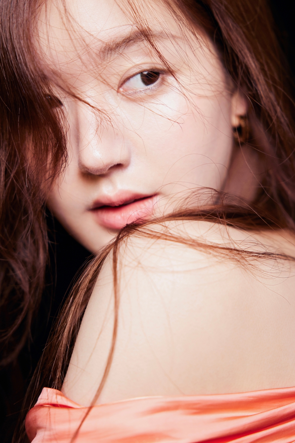 จ้าวลู่ซือ Zhao Lusi in Milan