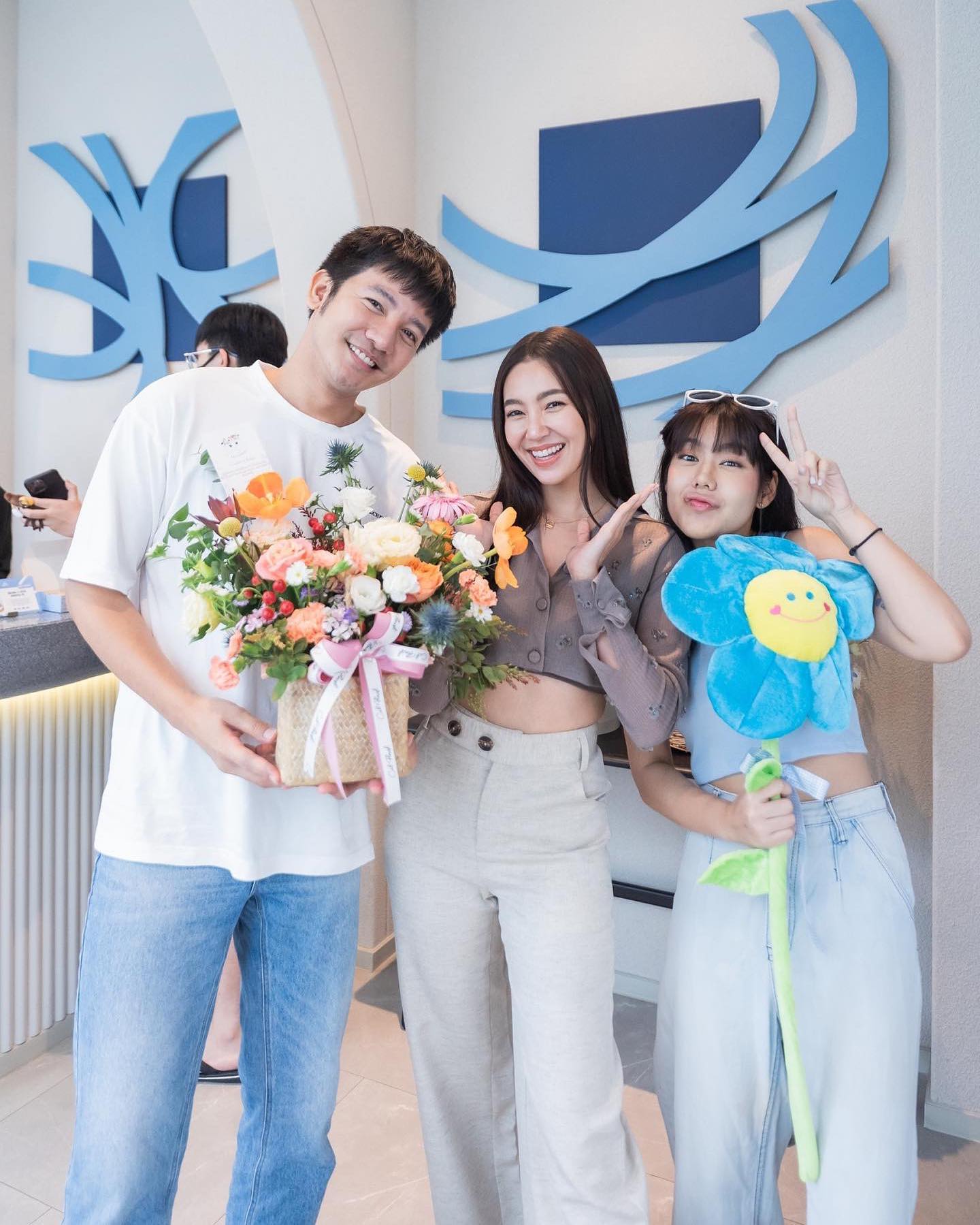 อึ่ง บ่าวคนสนิท พุดตาน พรหมลิขิต