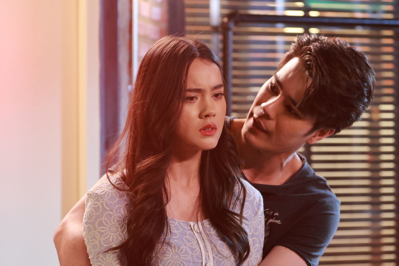 กลเกมรัก เรื่องย่อ