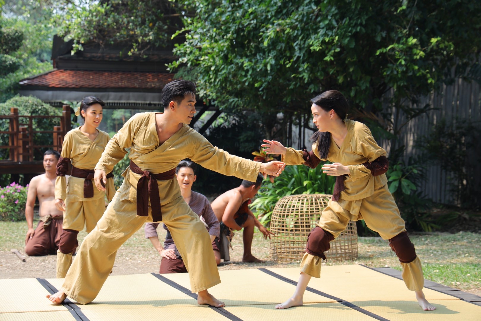 พรหมลิขิต ep.4 เรตติ้ง