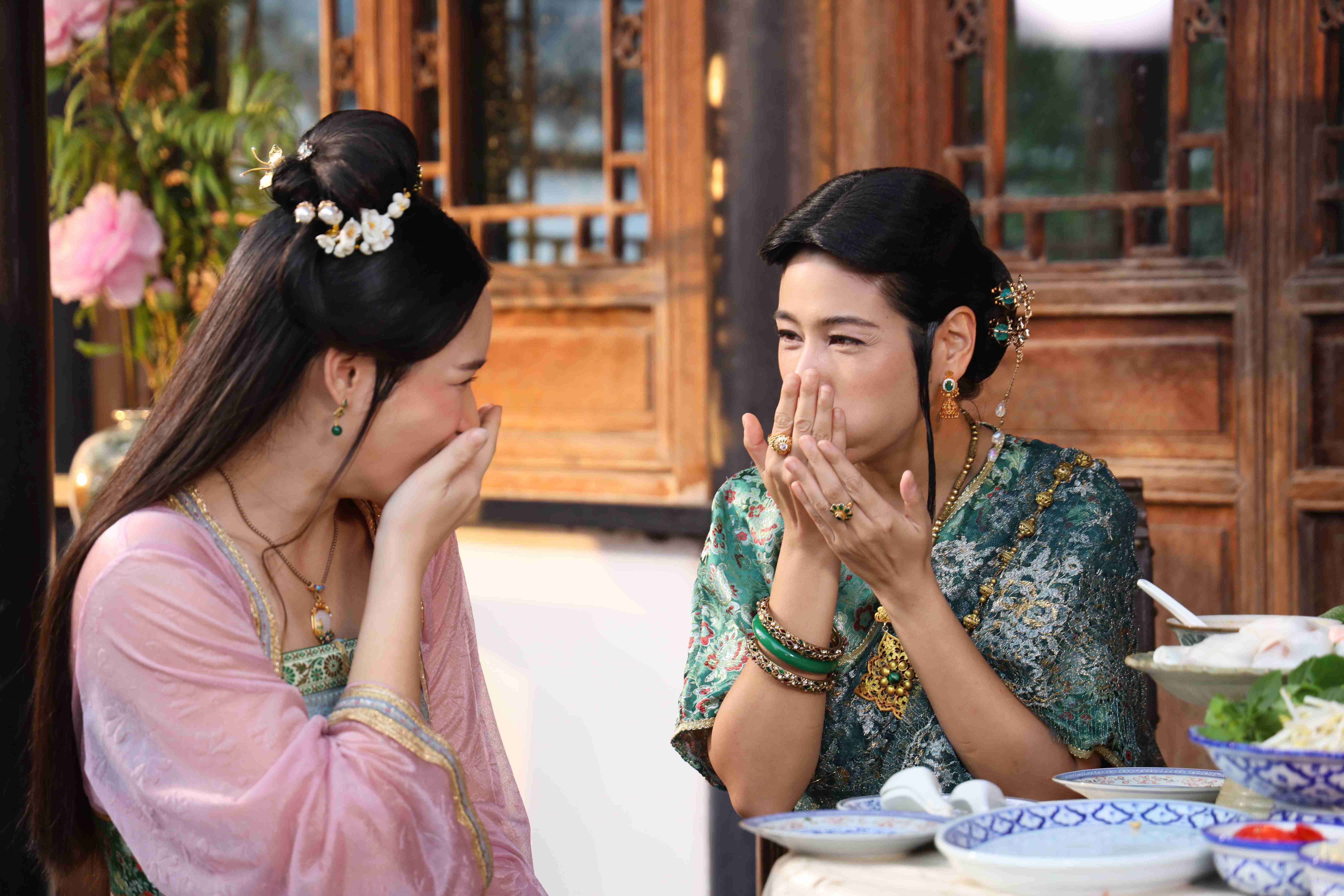 แม่หญิงแพรจีน คือใคร