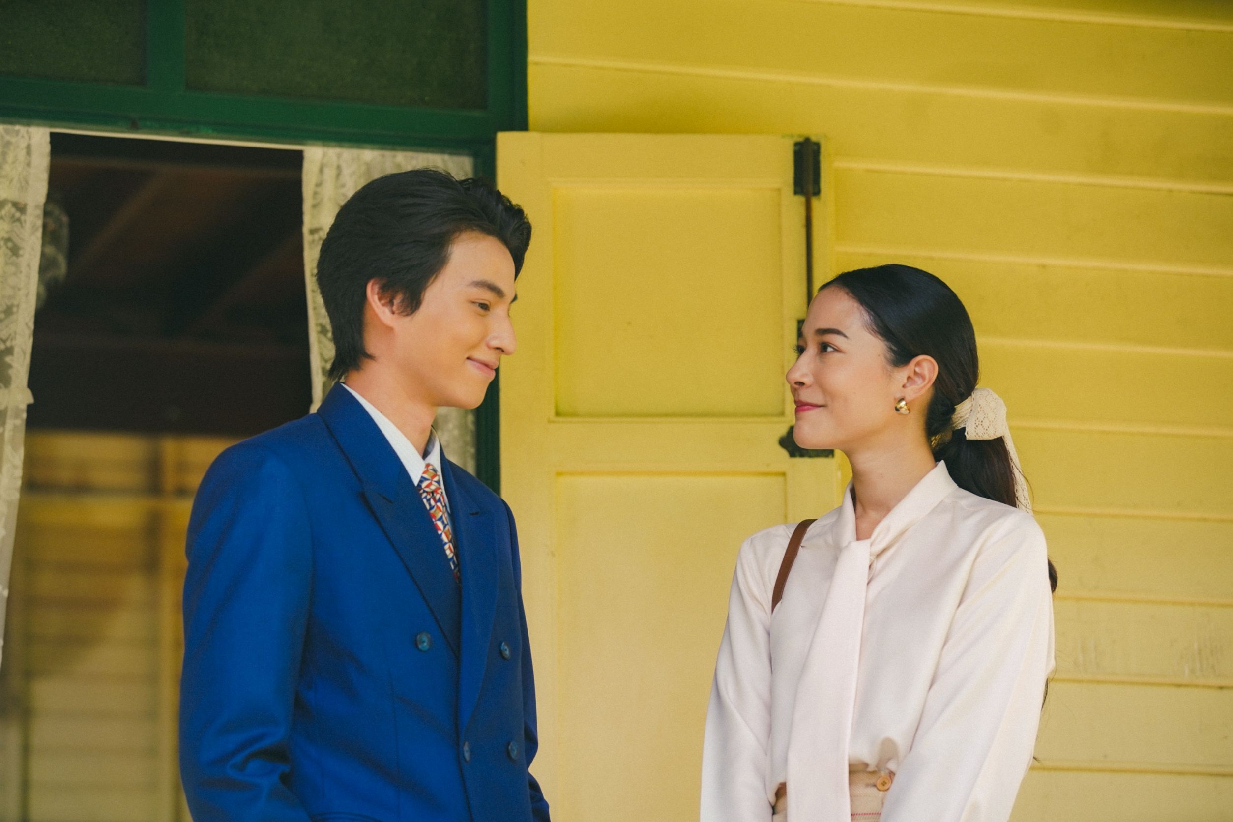 ลออจันทร์ เรตติ้ง