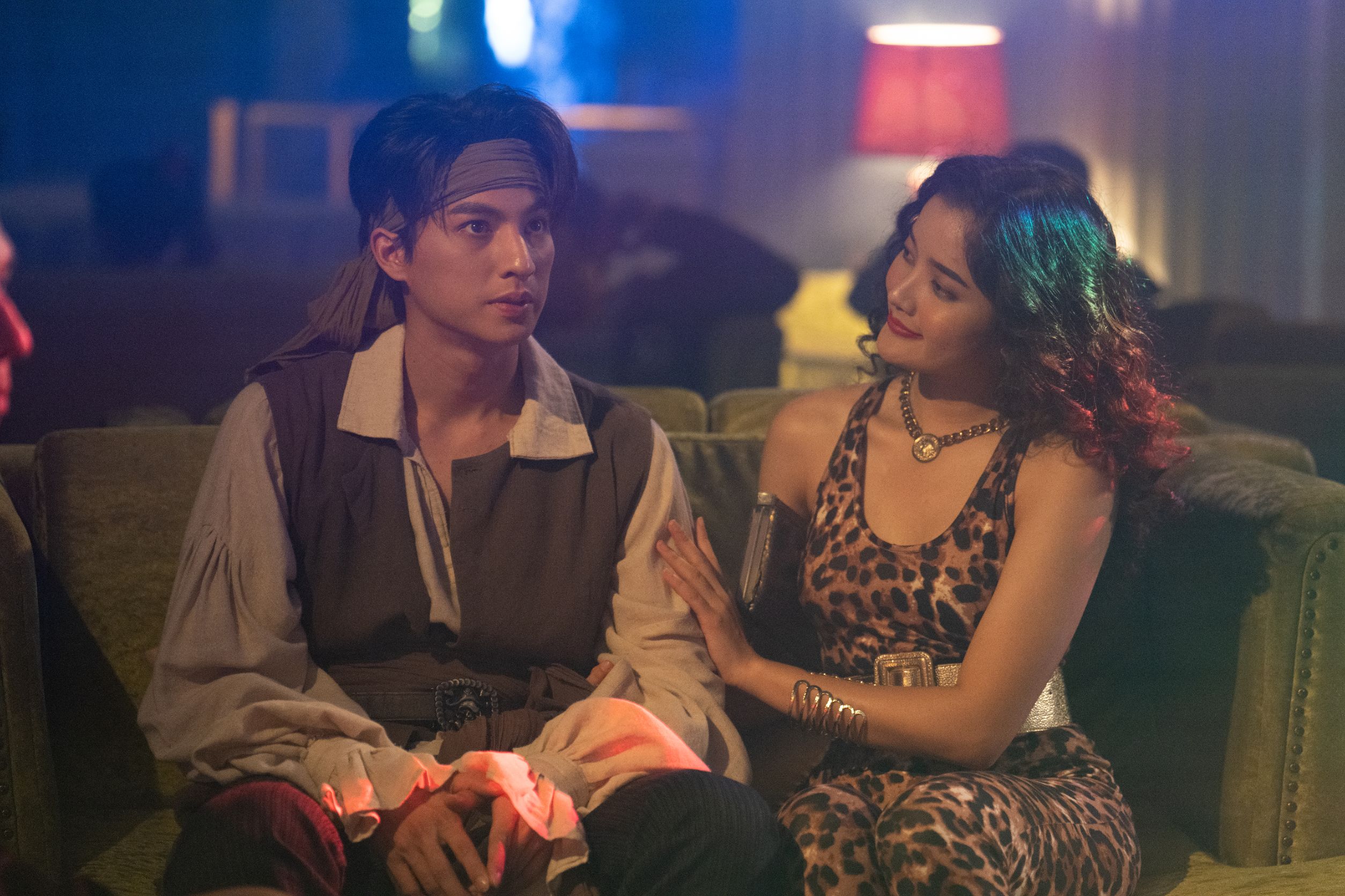 ลออจันทร์ เรตติ้ง