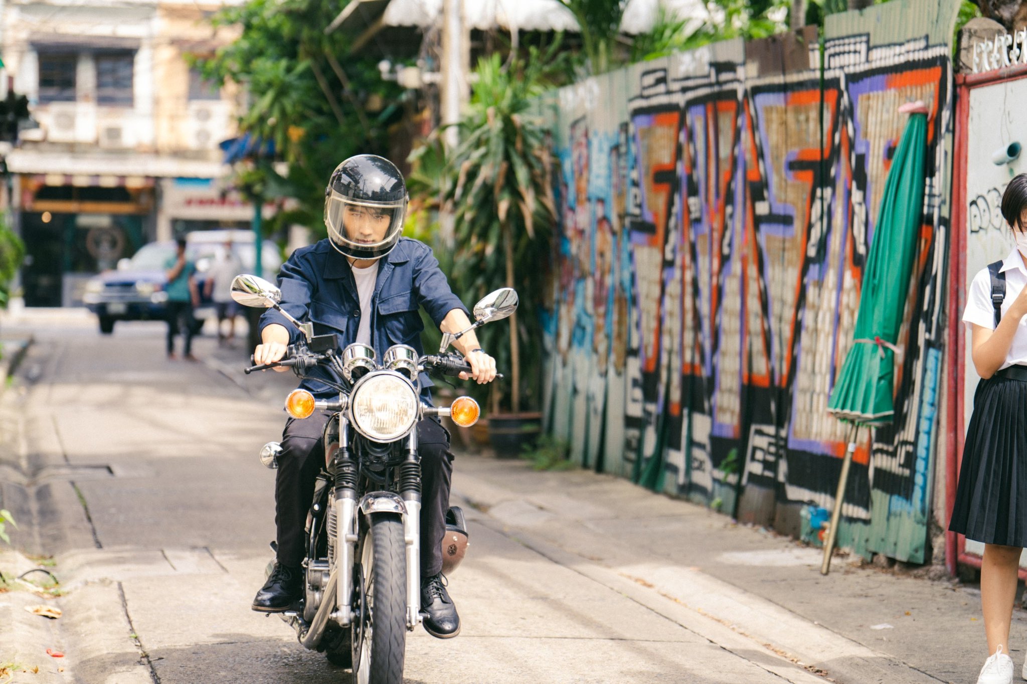 ลออจันทร์ เรตติ้ง