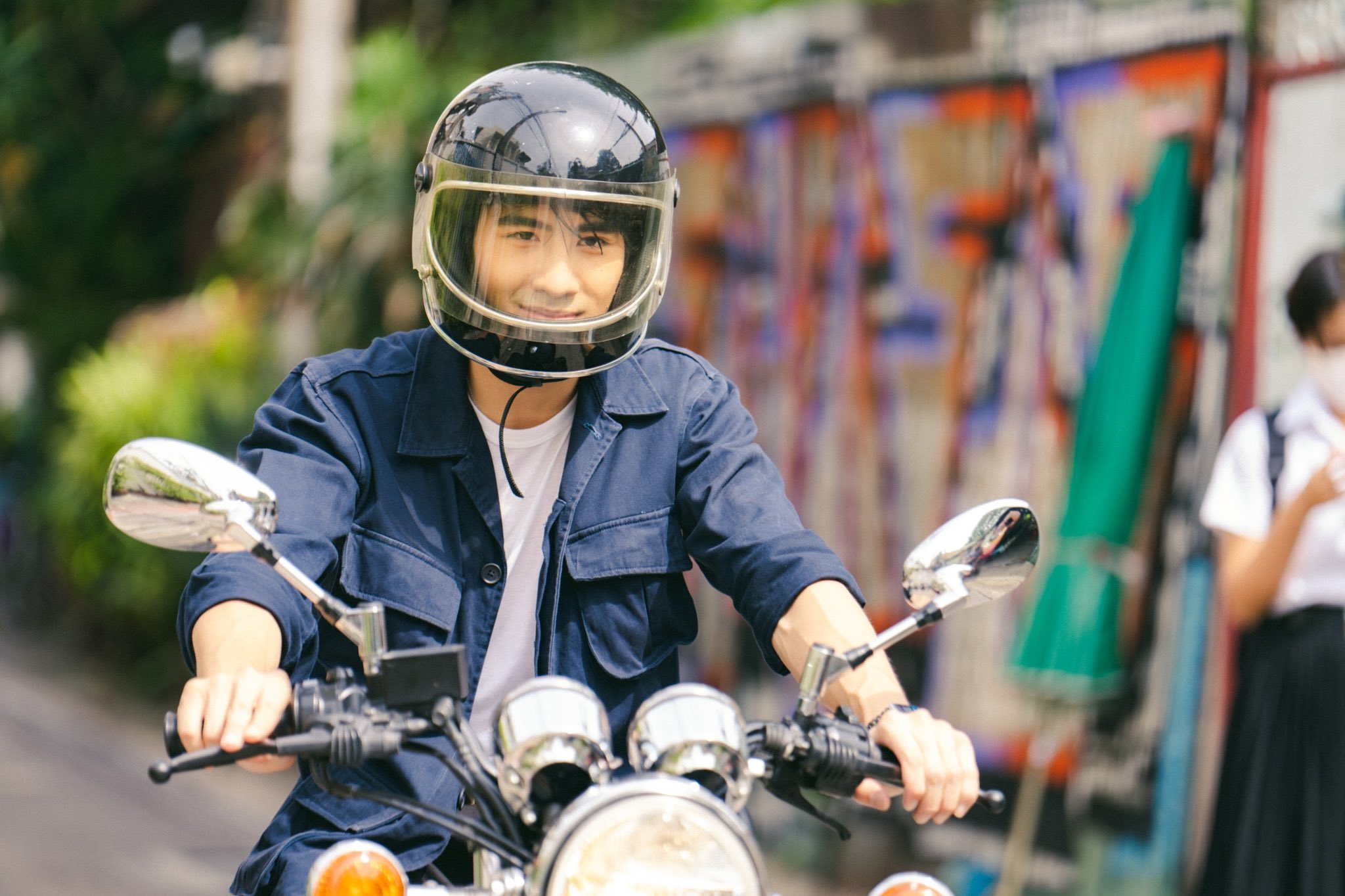 ลออจันทร์ เรตติ้ง