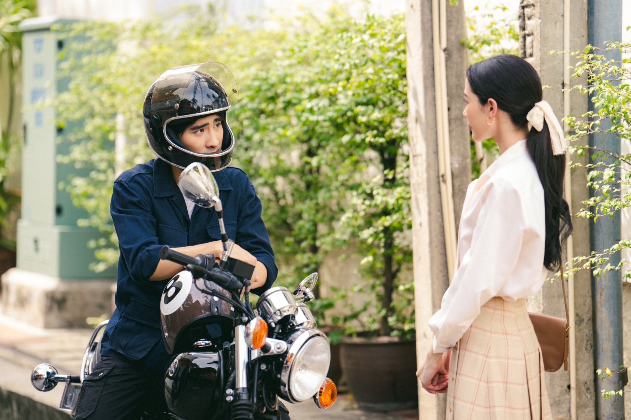 ลออจันทร์ เรตติ้ง