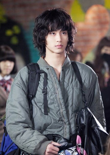 ประวัติ คิมซูฮยอน Kim Soo Hyun