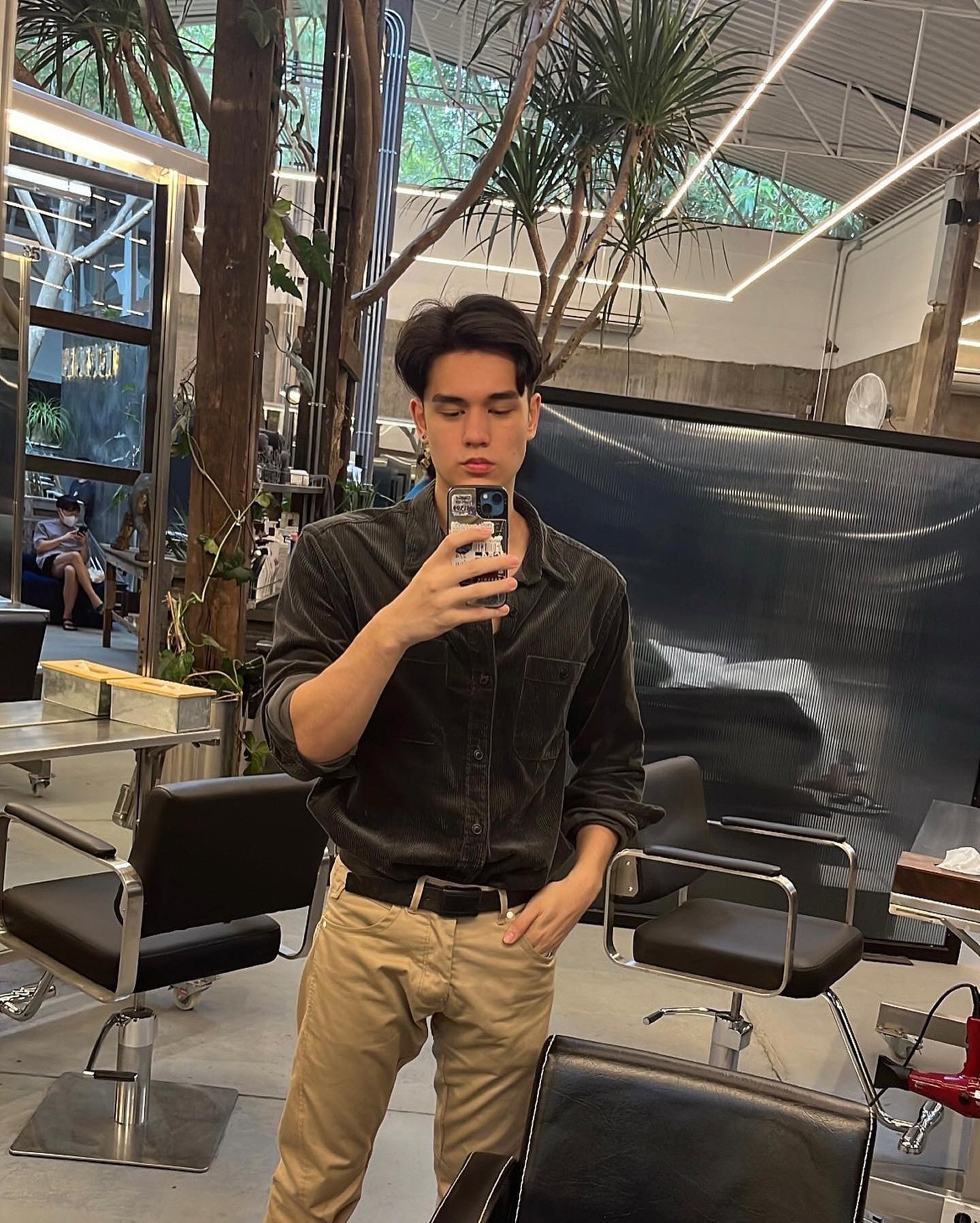 ประวัติ เทศน์ ไมรอน พระเอก ใจพิสุทธิ์ 