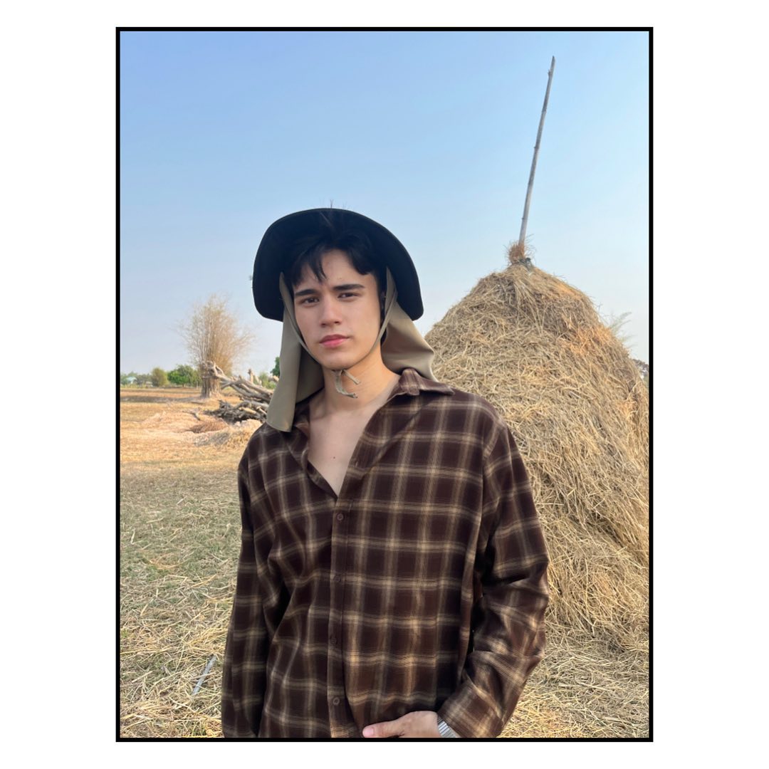 ประวัติ เทศน์ ไมรอน พระเอก ใจพิสุทธิ์ 