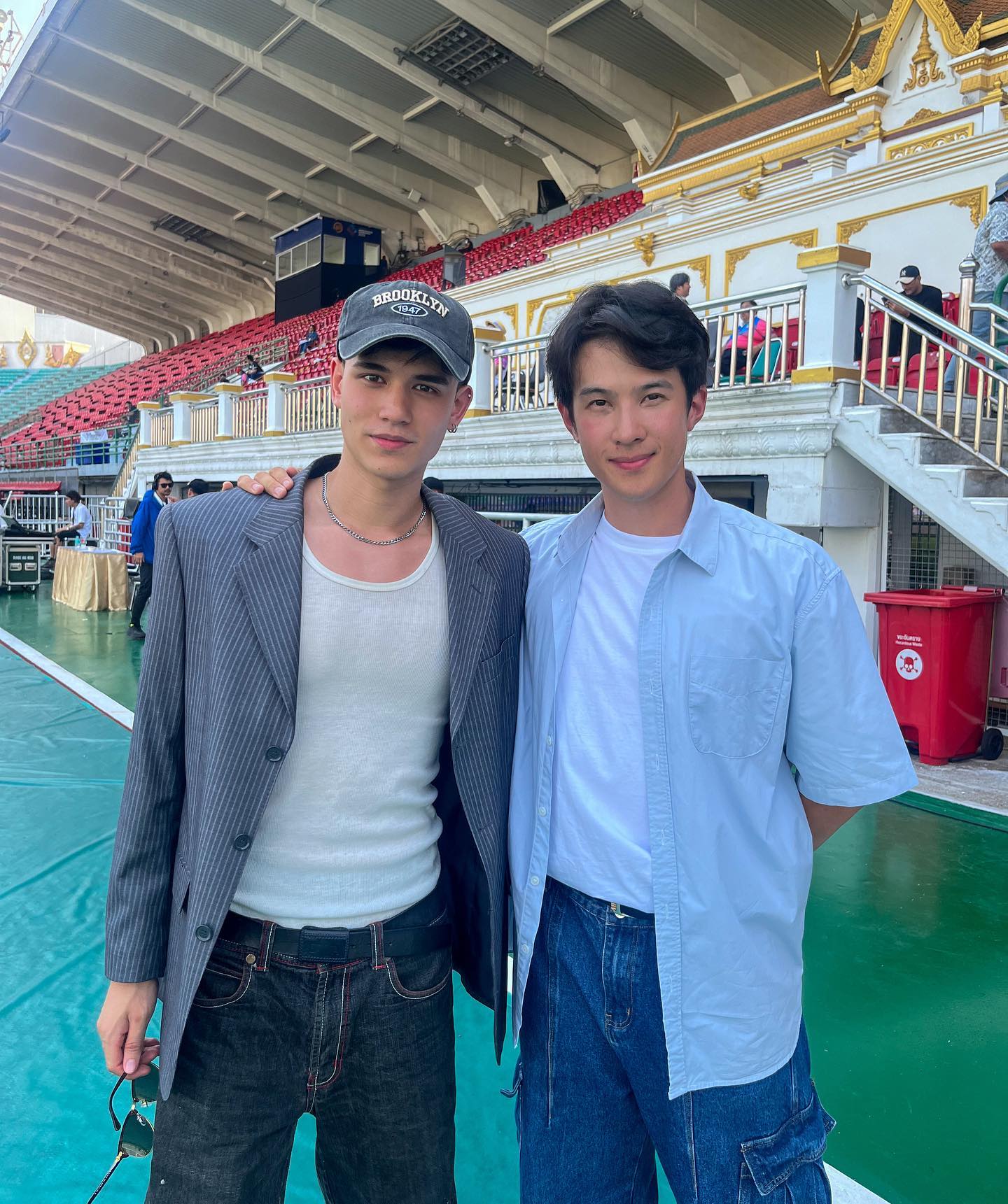 ประวัติ เทศน์ ไมรอน พระเอก ใจพิสุทธิ์ 