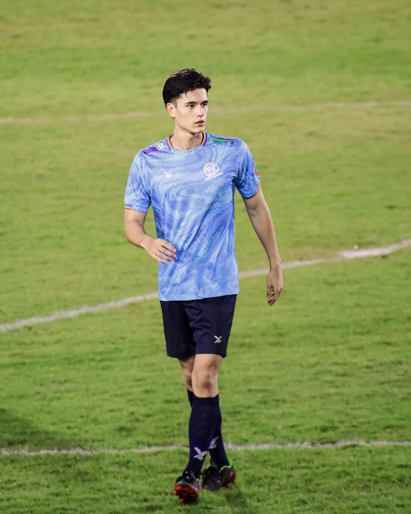 ประวัติ เทศน์ ไมรอน พระเอก ใจพิสุทธิ์ 