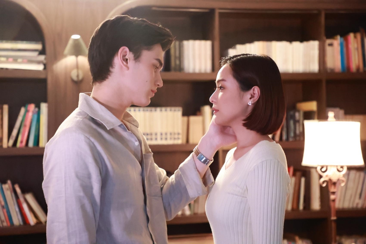 ประวัติ เทศน์ ไมรอน พระเอก ใจพิสุทธิ์ 