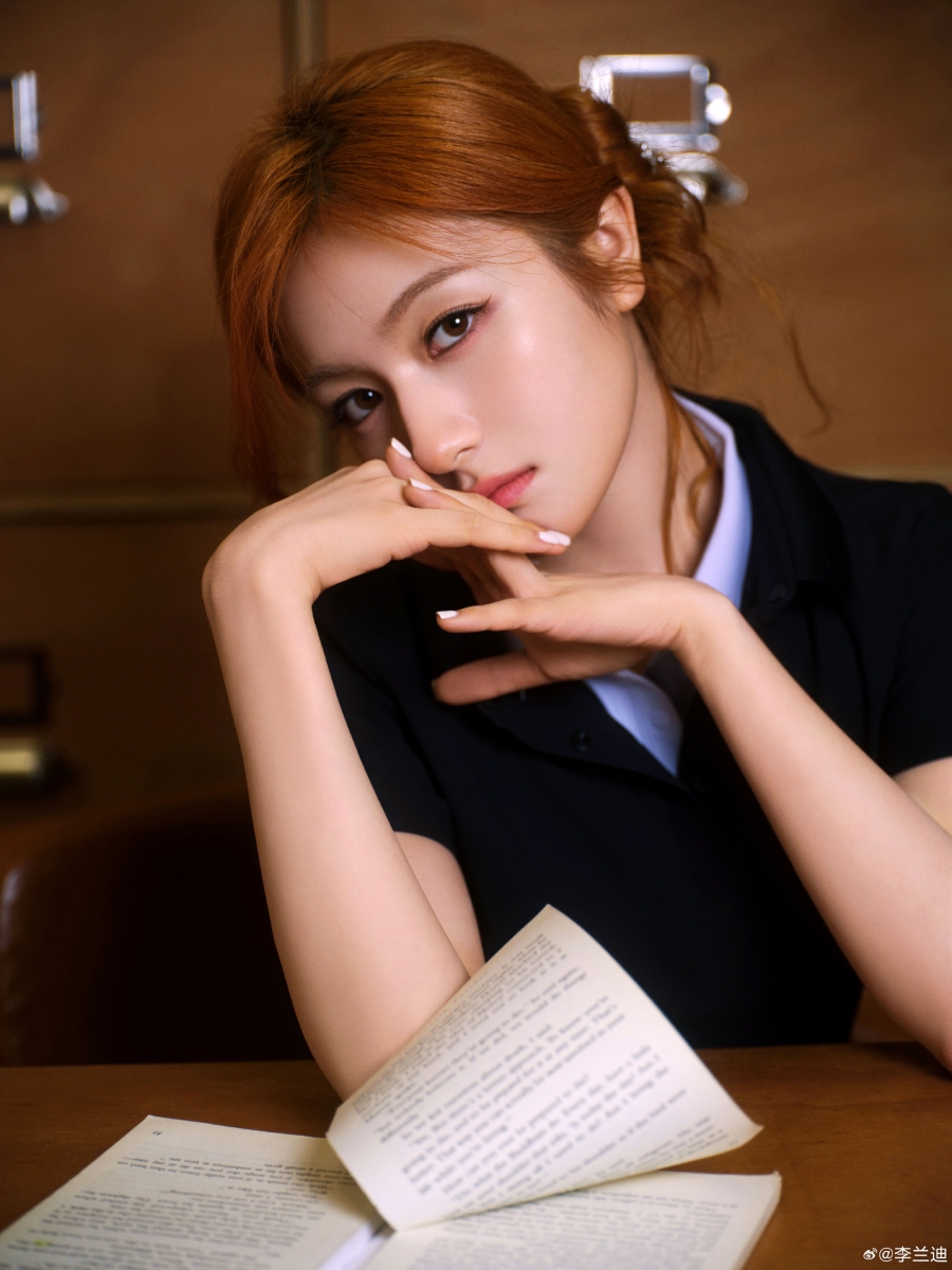 ประวัตินางเอกจีน หลี่หลานตี๋  Li Lan Di