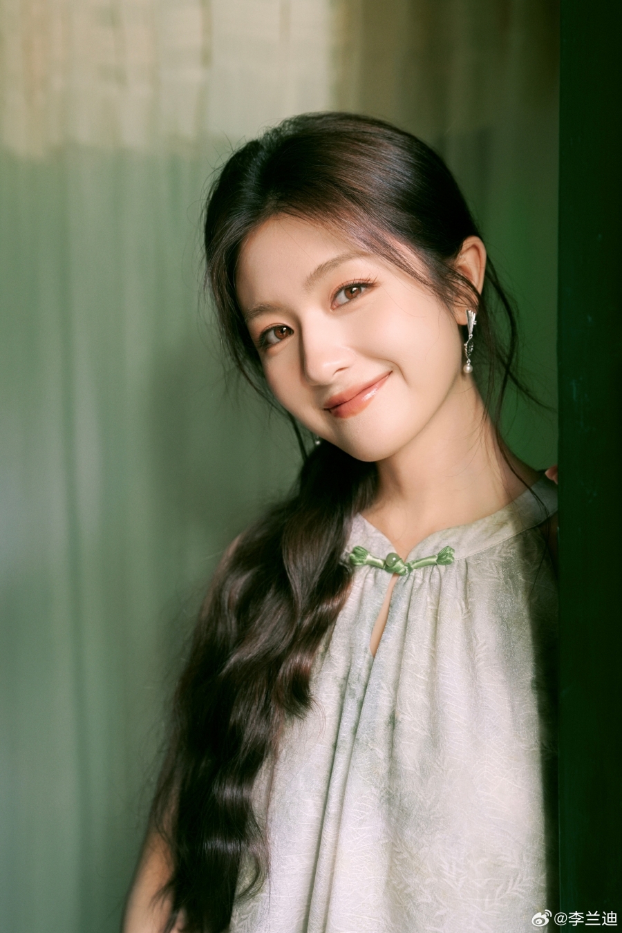 ประวัตินางเอกจีน หลี่หลานตี๋  Li Lan Di