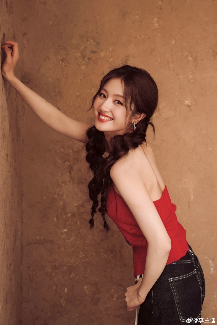 ประวัตินางเอกจีน หลี่หลานตี๋  Li Lan Di