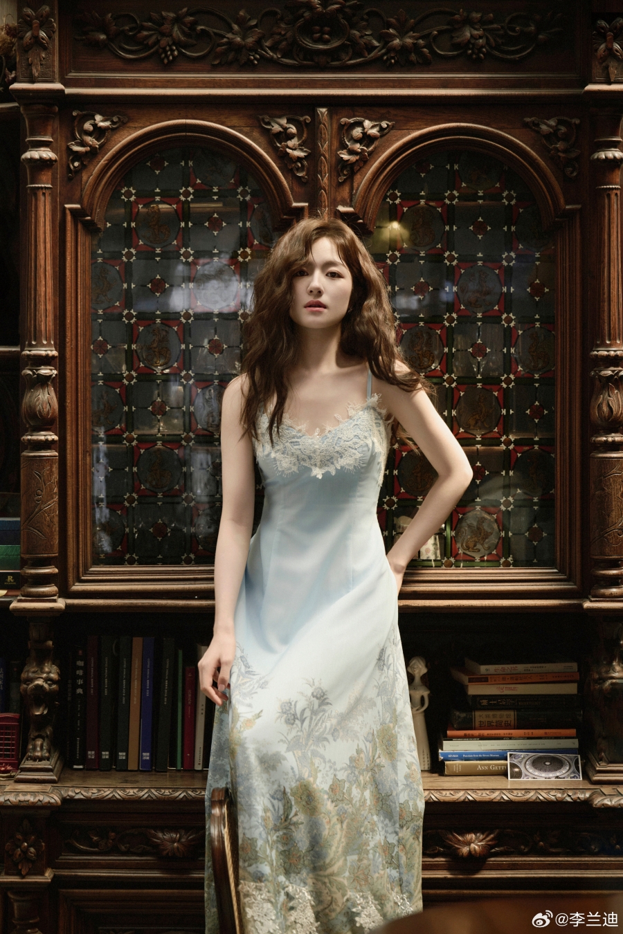 ประวัตินางเอกจีน หลี่หลานตี๋  Li Lan Di